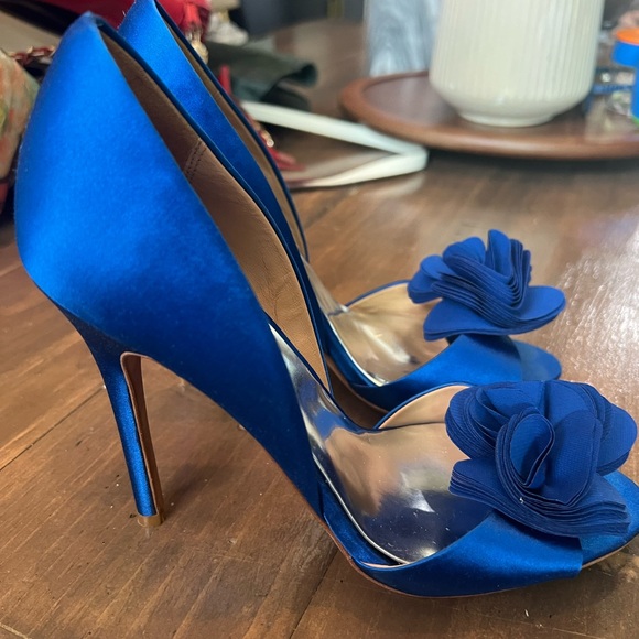 Badgley Mischka Blue D’orsay Women's Shoes - Picture 4 of 7